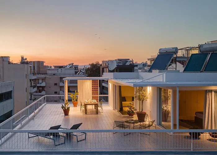 Sea View Beach Penthouse - Athens Coast
